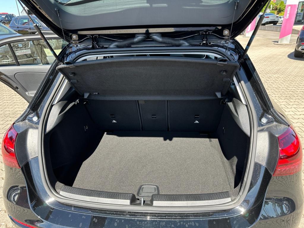 A 180 Progressive Facelift LED+FERNLA+KAMERA+VZA+NAVI