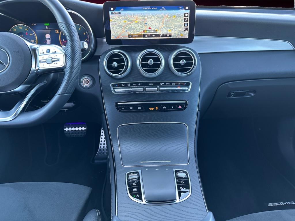GLC 300 4M+AMG+NIGHT+MULTIBEAM+BURMESTER+NAVI