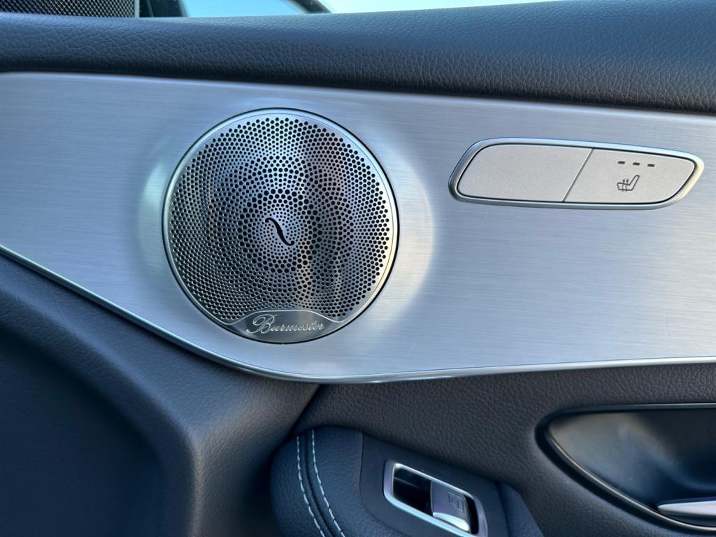 GLC 300 4M+AMG+NIGHT+MULTIBEAM+BURMESTER+NAVI