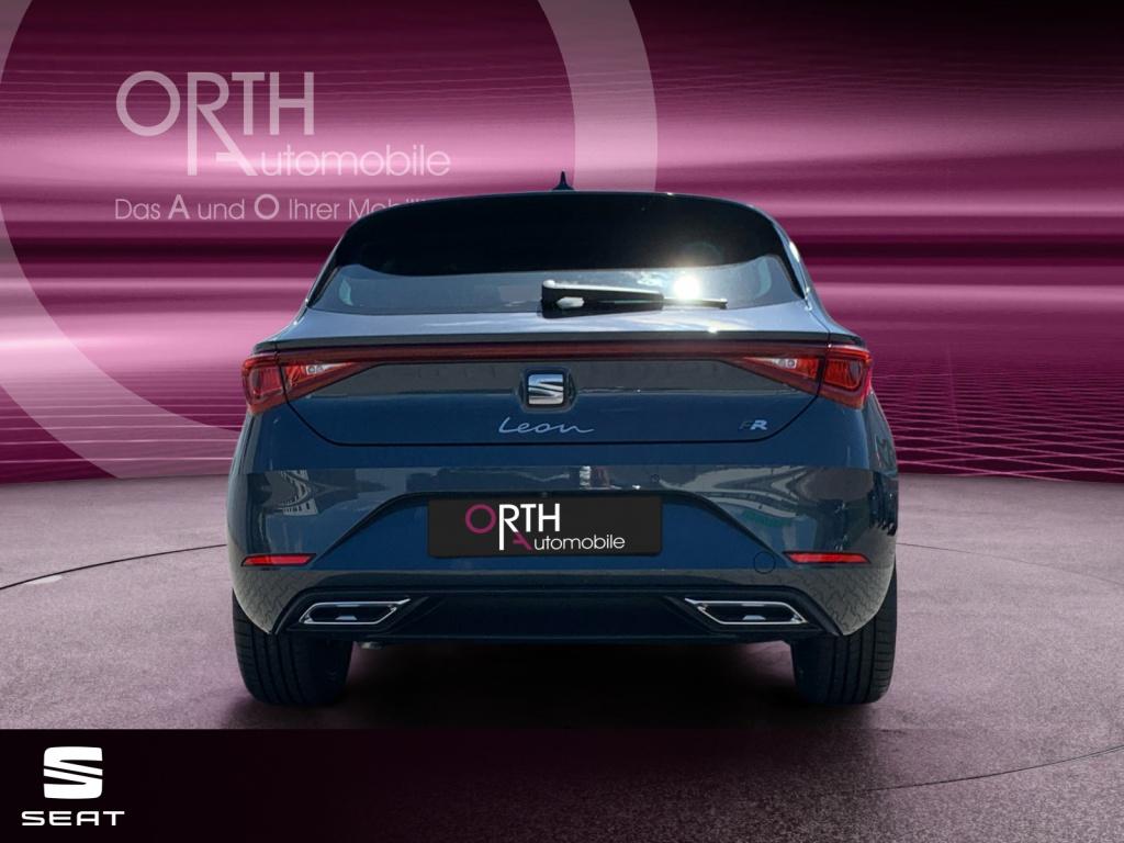 Leon FR 2.0 TDI 7G-DSG+PANO+NAVI+SEAT-CONNECT+LED