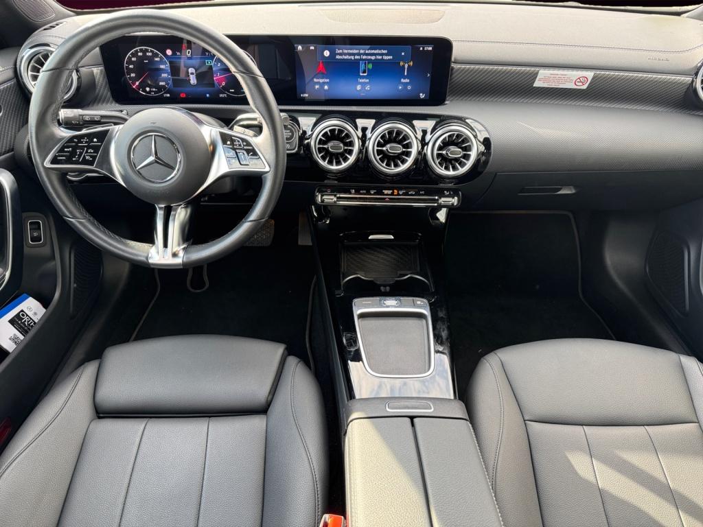 CLA 200 Shooting Brake LM Navi PDC KeyLess SHZ