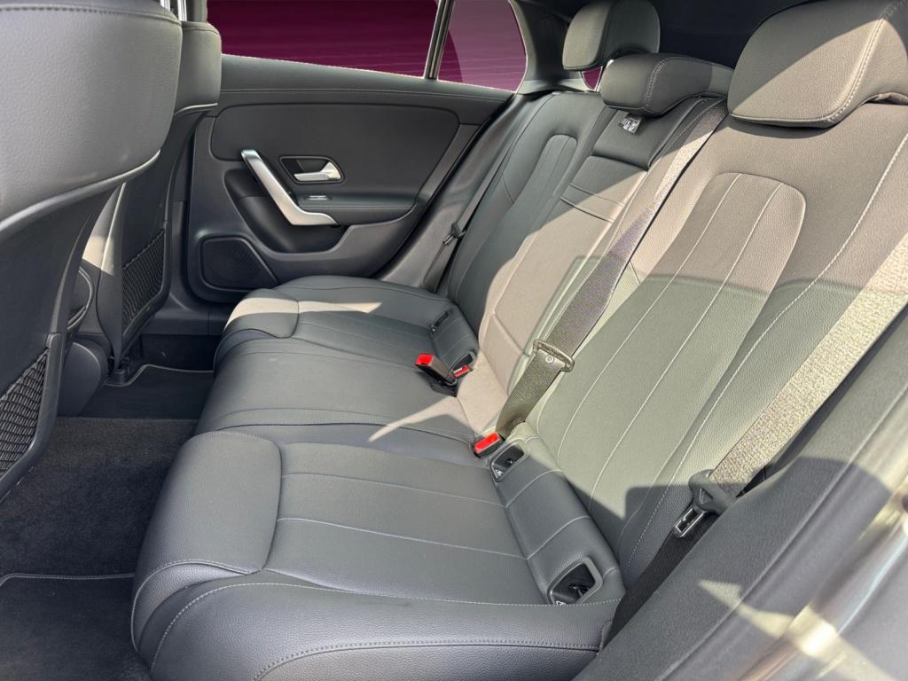 CLA 200 Shooting Brake LM Navi PDC KeyLess SHZ