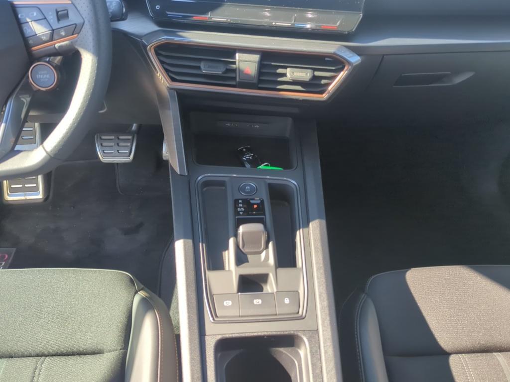 Leon VZ 2.0 TSI +MATRIX-LED+PANO+ACC+VKZ+KAMERA