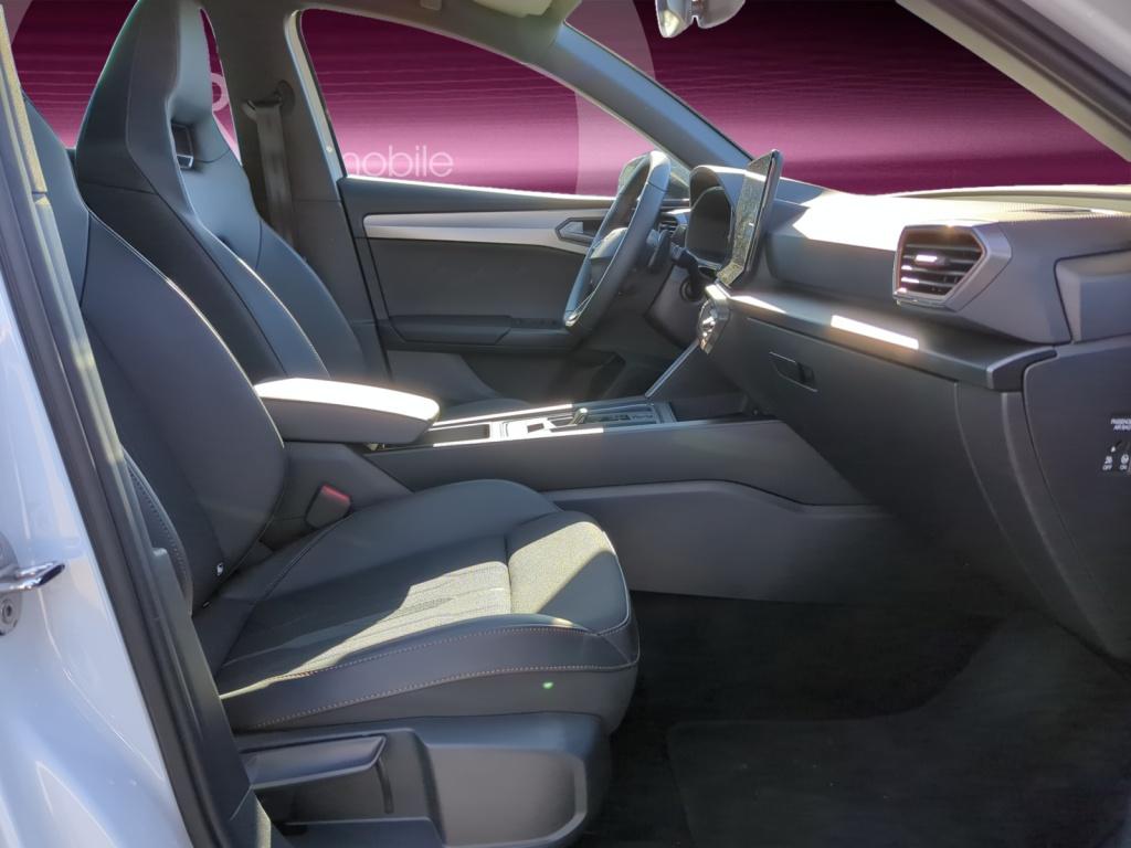 Leon VZ 2.0 TSI +MATRIX-LED+PANO+ACC+VKZ+KAMERA