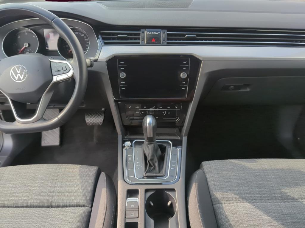 Passat Variant 2.0 TDI DSG SHZ+NAVI+ACC+LED+AHK