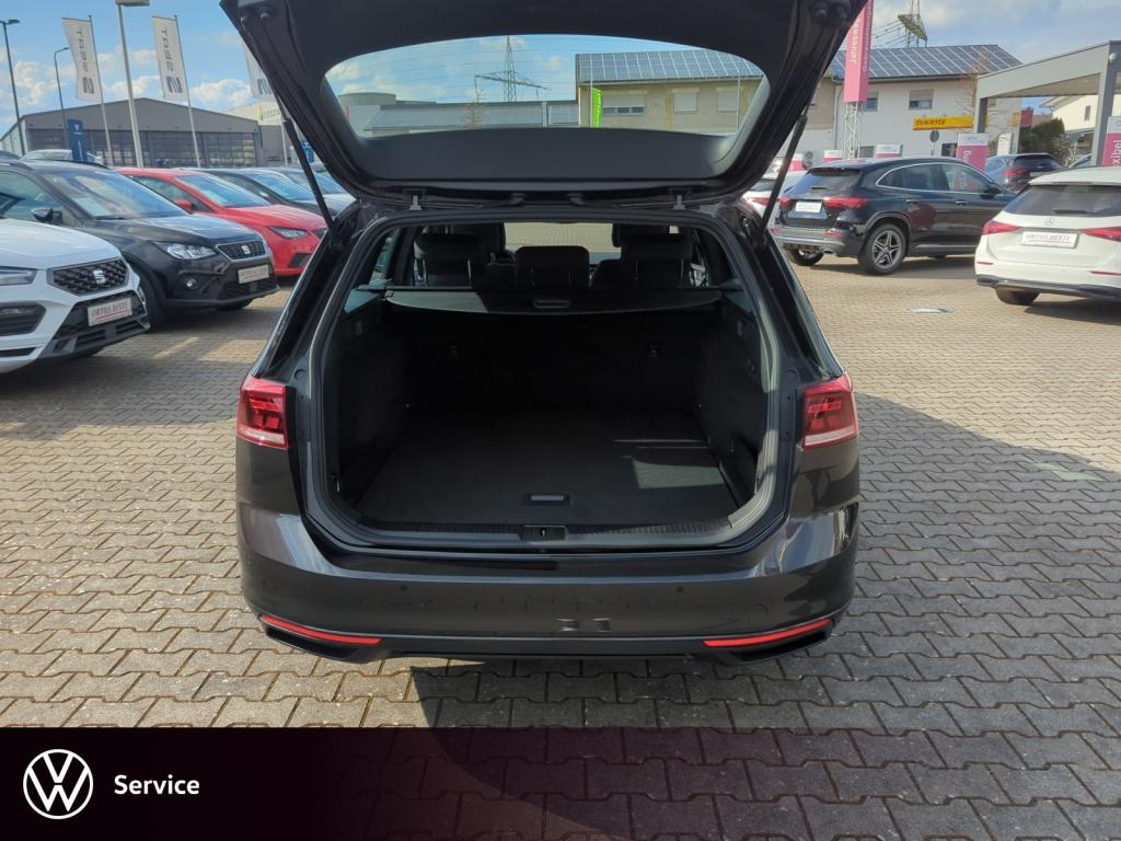 Passat Variant 2.0 TDI DSG SHZ+NAVI+ACC+LED+AHK