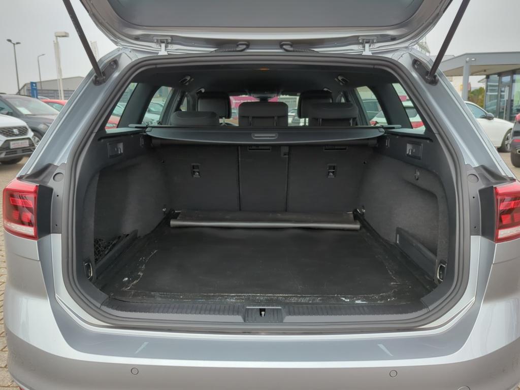 Passat Variant 2.0 TDI DSG NAVI+DAB+SHZ+ACC+LED