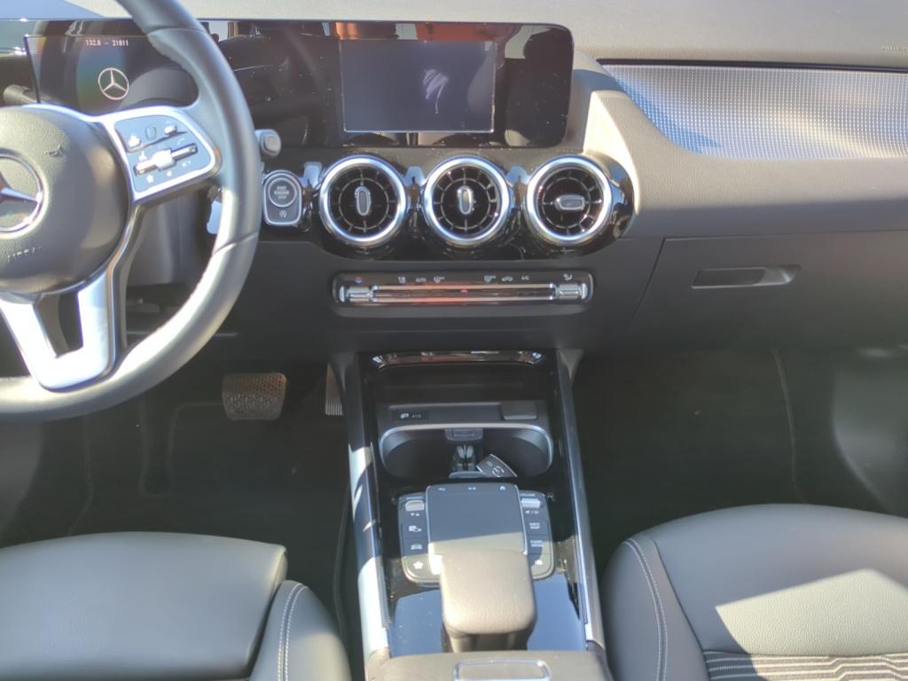 GLA 200 Progressive+7G-DTC+LED+NIGHT+NAVI+M-BUX