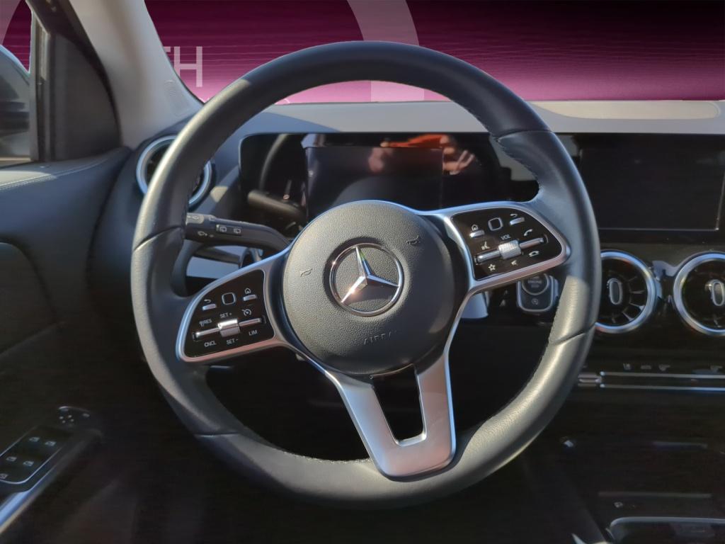 GLA 200 Progressive+7G-DTC+LED+NIGHT+NAVI+M-BUX