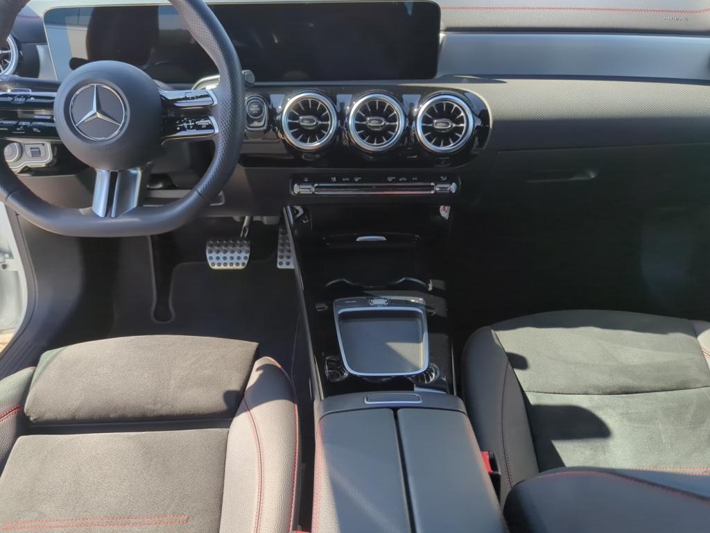 CLA 200 Coupé AMG-LINE+NAVI-Premium+LED+KEYLESS