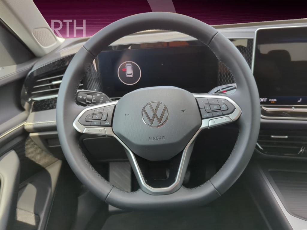 Passat 1.5 eTSI Business+NAVI+SHZ+LED+AHK ACC