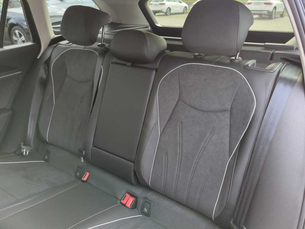 Passat 1.5 eTSI Business+NAVI+SHZ+LED+AHK ACC
