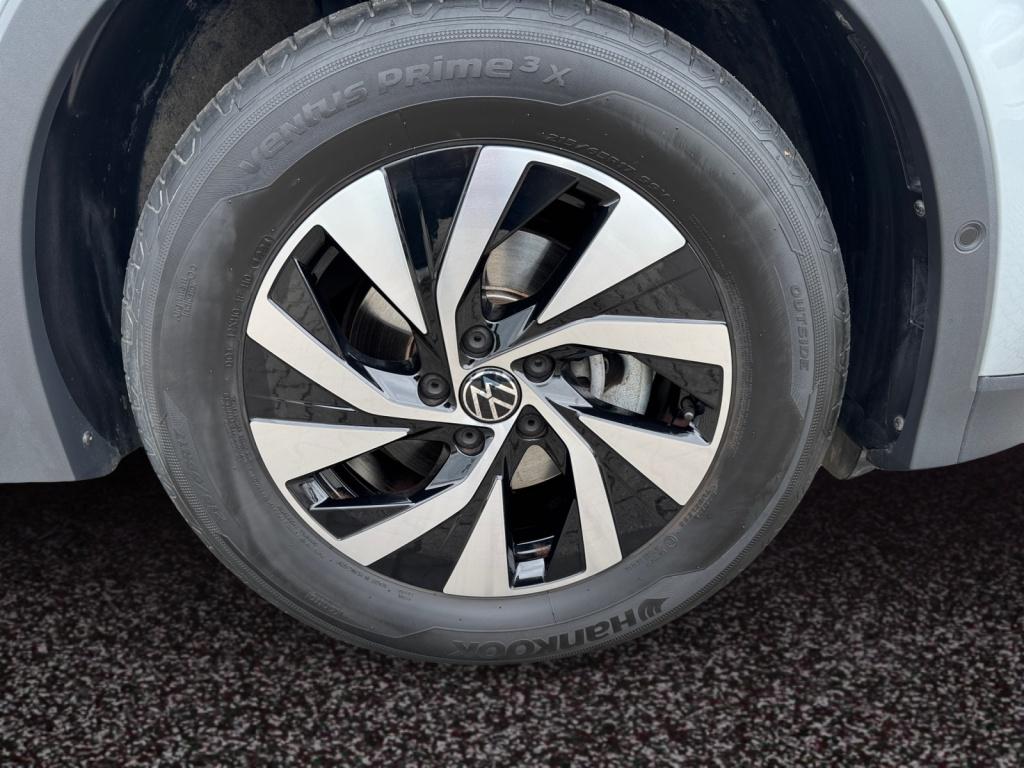 Tiguan Life 1.5e TSI DSG+NAVI+SHZ+AHK+ACC+SPUR