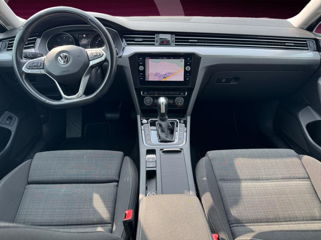 Passat Variant 2.0 TDI DSG+AHK+NAVI+ACC+LED+APP