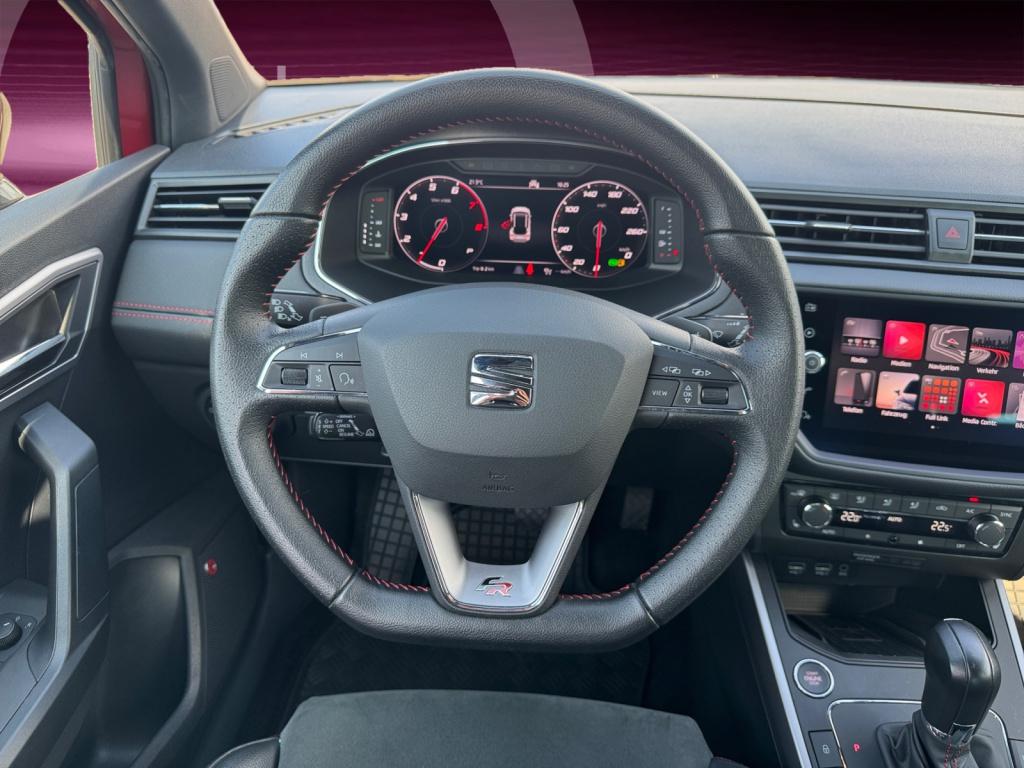 Arona 1.0TSI FR DSG+BEATS+NAVI+SHZ+LED+RFK+SPUR