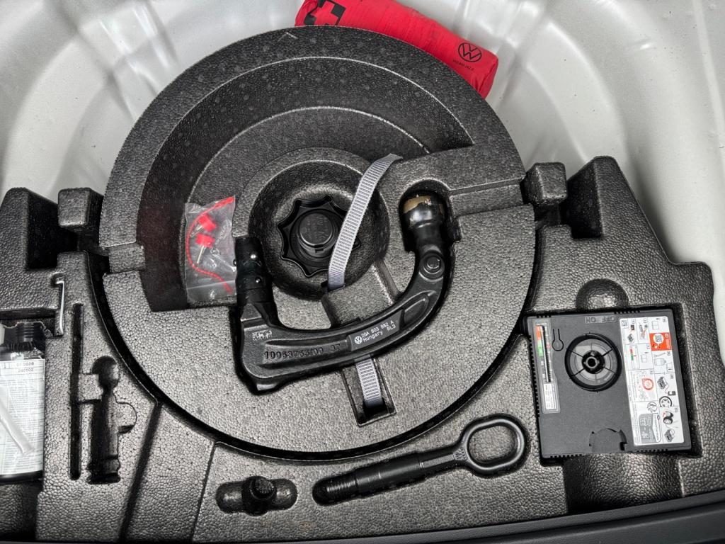 T-Roc 1.5TSI Life+DSG+NAVI+SHZ+AHK+SPUR-ASS+LED
