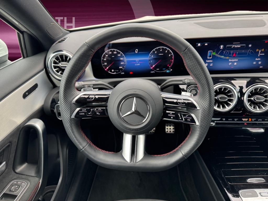A 200 AMG AdvancePlus+KEYLESS+MBUX-NAVI+LED+RFK