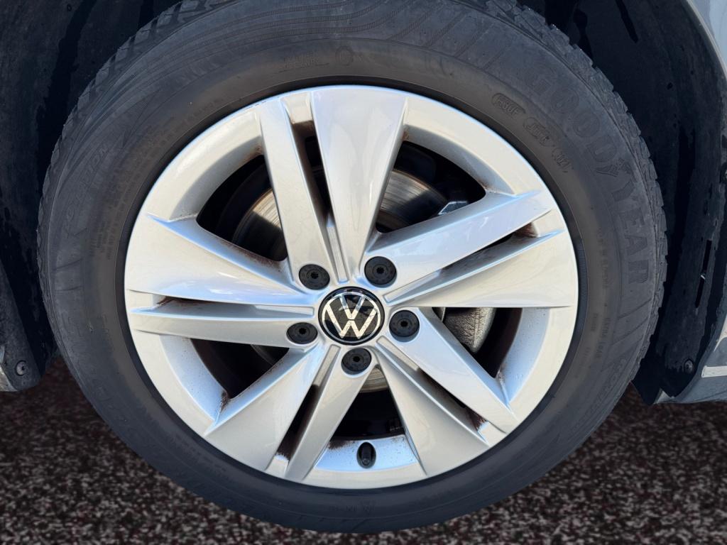 Golf 1.0 TSI+SHZ+KLIMAAUT+APP-CONNECT+LED+PDC+ALU