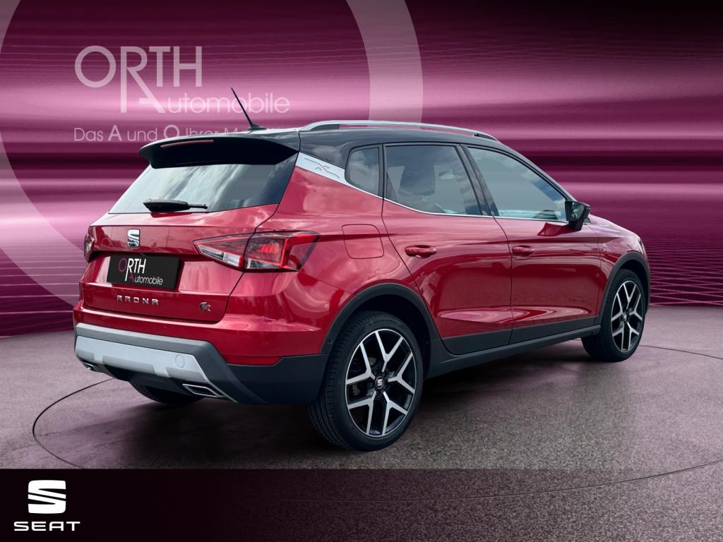 Arona 1.0TSI FR+18+NAVI+DAB+SHZ+KAMERA+LED+TOT