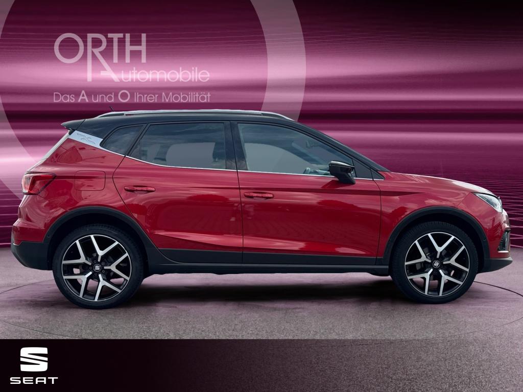 Arona 1.0TSI FR+18+NAVI+DAB+SHZ+KAMERA+LED+TOT