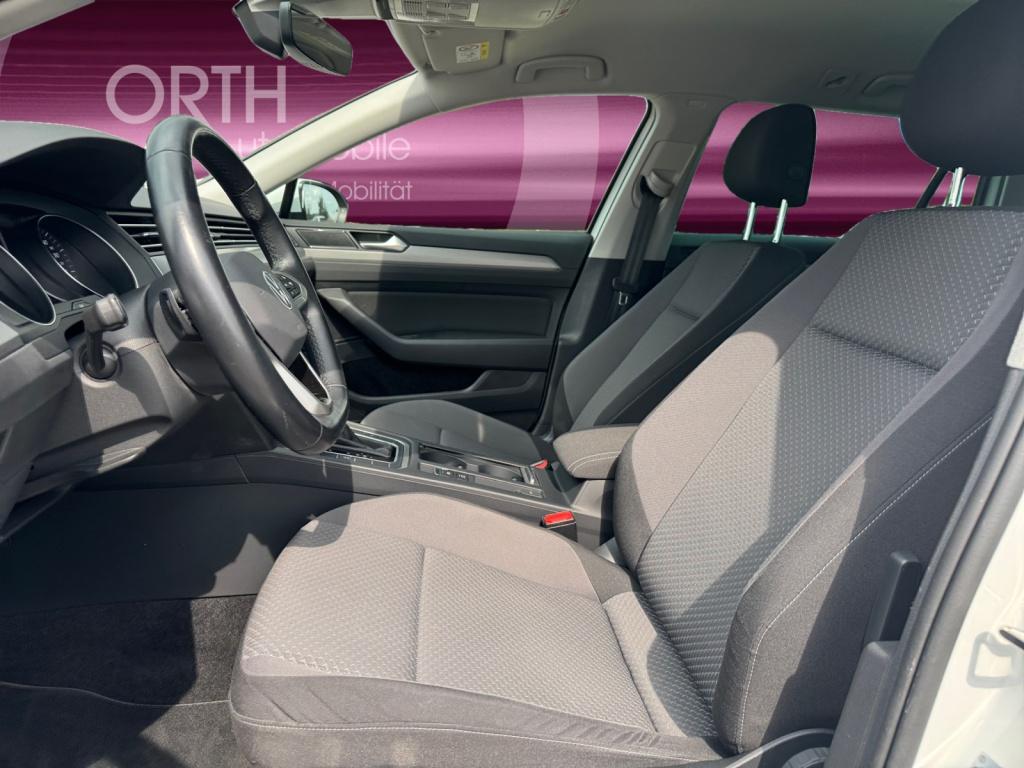 Passat 2.0TDI DSG AHK+NAVI+SHZ+RFK+ACC+SPUR+LED