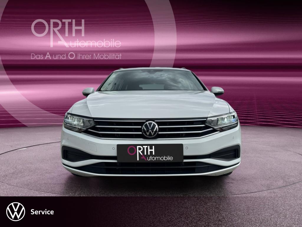 Passat 2.0TDI DSG AHK+NAVI+SHZ+RFK+ACC+SPUR+LED
