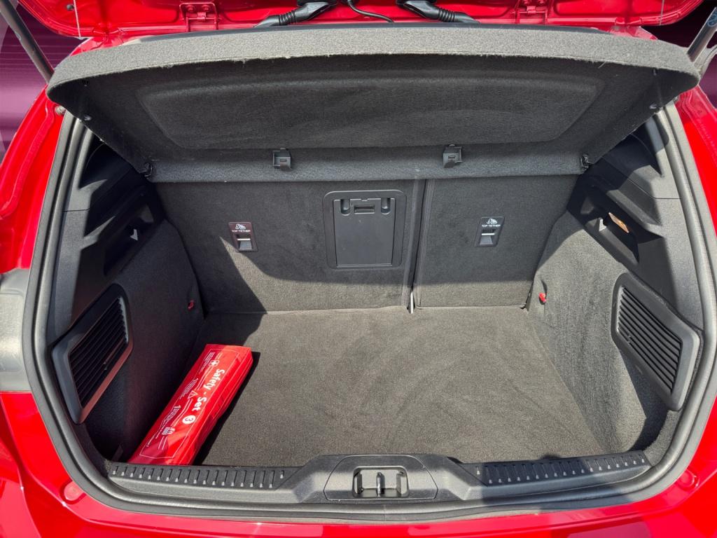 Focus ST-Line X NAVI+SHZ+DAB+LED+18+KEYLESS