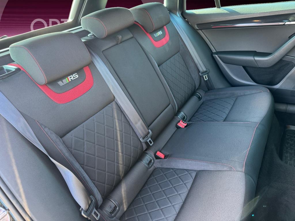 Octavia Combi 2.0 TDI RS NAVI+LED+AHK+ST-HZG LM
