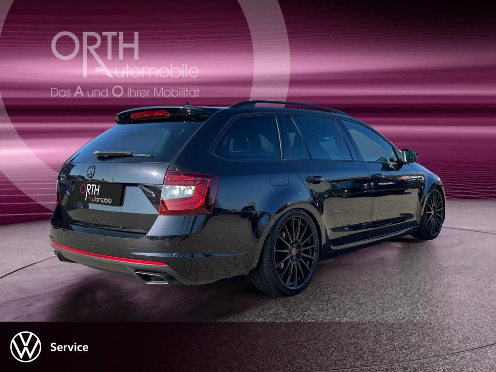 Octavia Combi 2.0 TDI RS NAVI+LED+AHK+ST-HZG LM