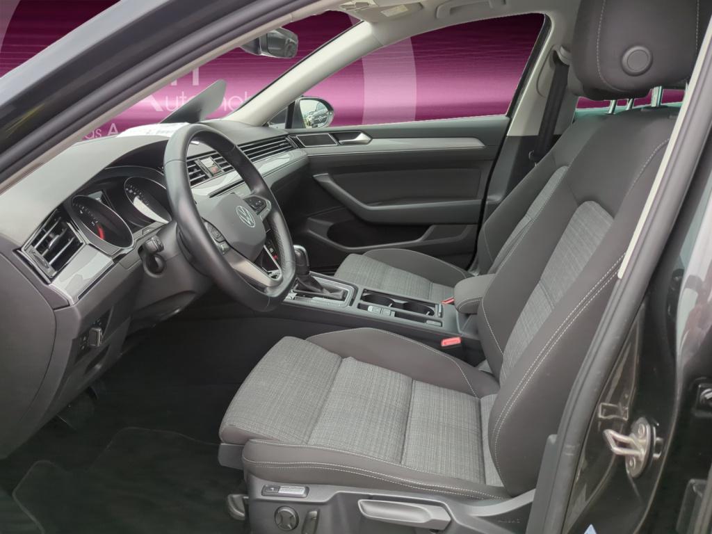 Passat 2.0 TDI DSG+NAVI+4 x SHZ+ACC+RFK+ALU+LED