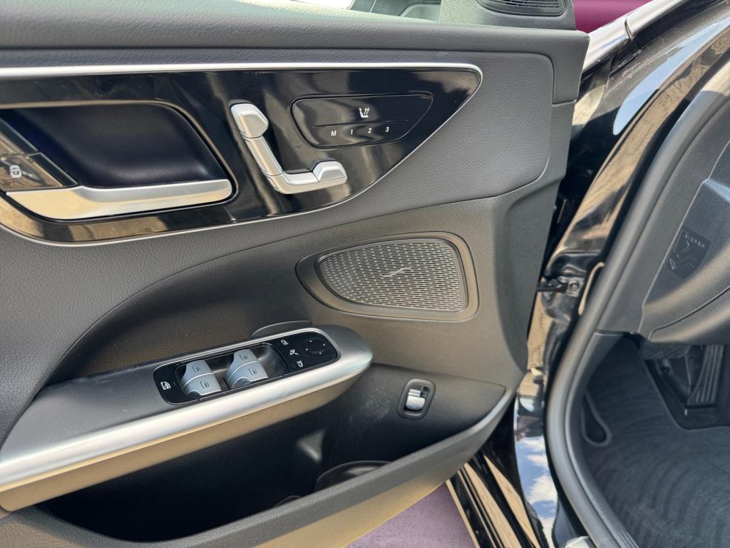 C 220 dT 4M+AHK+STAND-HZG+NAVI+PARK-PAKET+LED+