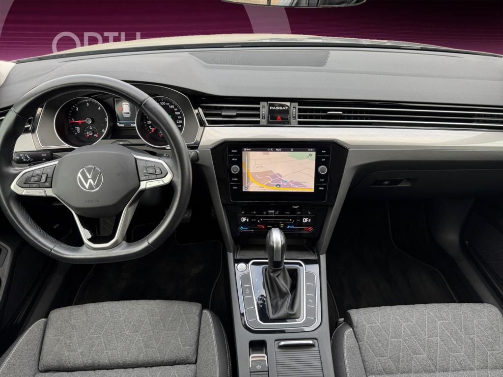 Passat Variant 2.0TDI DSG+NAVI+SHZ+PDC+ACC+KAM