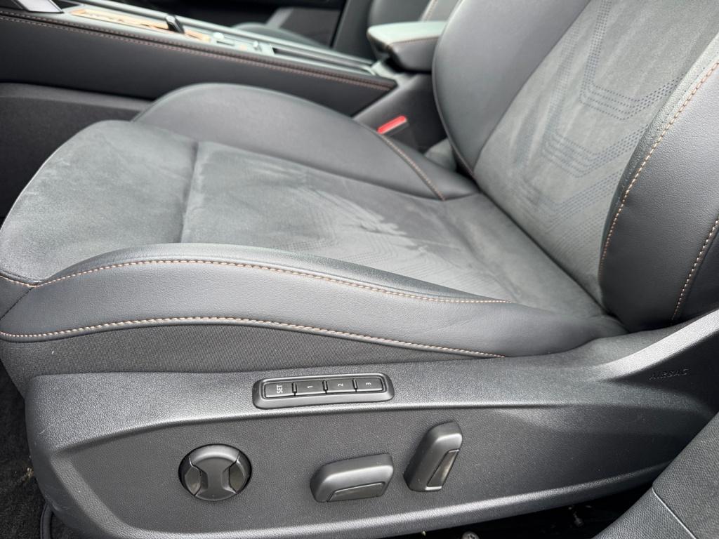 Formentor VZ 1.5 TSIe-Hyb 272PS MATRIX+NAVI+AHK