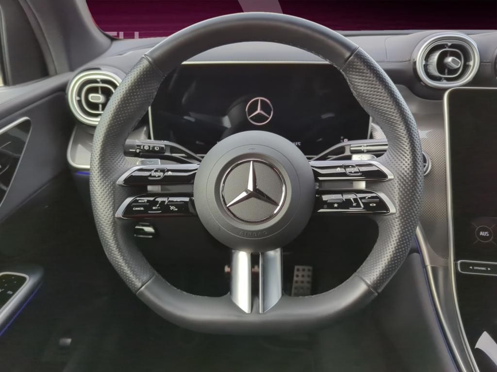 GLC 220 d 4M AMG+NAVI+AHK+LED+RFK+SPUR+DISTANCE
