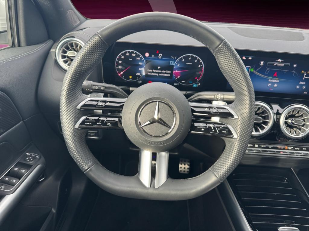 GLA 200 AMG+PANO+NAVI+KEYLESS+AHK+PDC+KAMERA LM