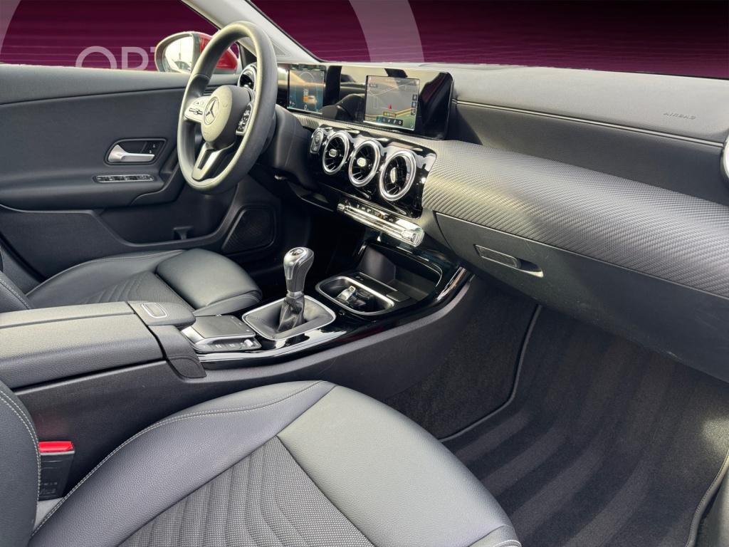 A 180 d Kompakt NAVI+APPLE+SHZ+KLIMAAUT+LED+PDC