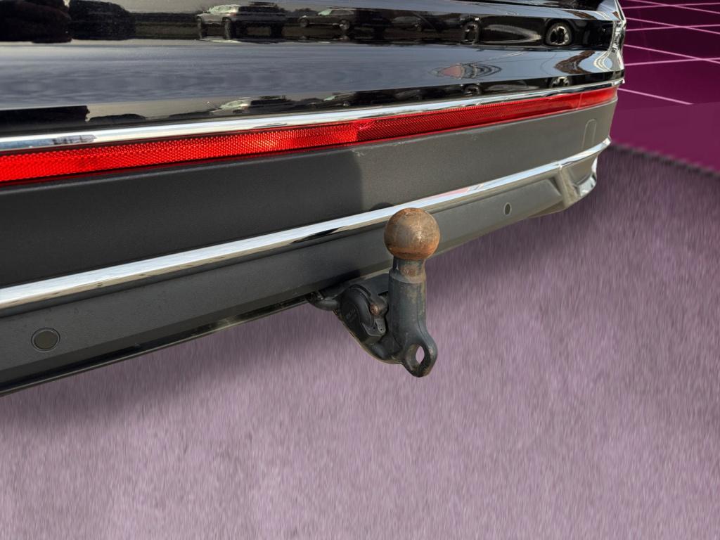 Tiguan 2.0TDI 4M DSG ST-HZG+SHZ+NAVI+AHK+ACC+IQ