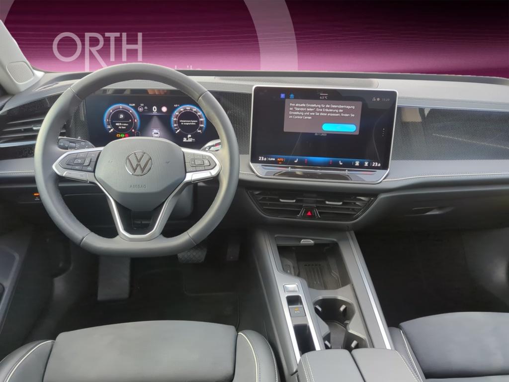 Passat Business 2.0TDI DSG+NAVI+ACC+LED+AHK+360°