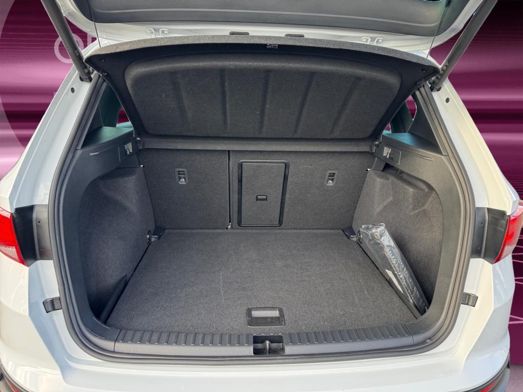 Ateca 1.5TSI Xperience DSG+NAVI+SHZ+ACC+LED+SPUR