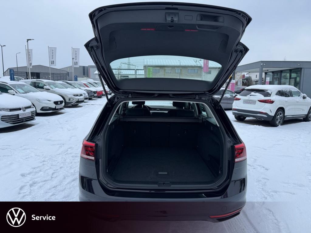 Passat Variant 2.0 TDI DSG+NAVI+SHZ+LED+RFK+PDC