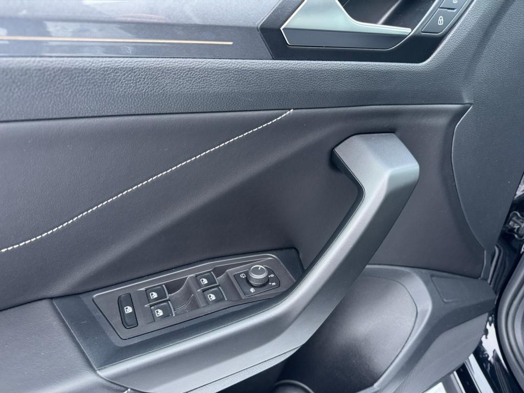 T-Roc 2.0 TDI Style DSG NAVI+SHZ+KAMERA+LED+ACC