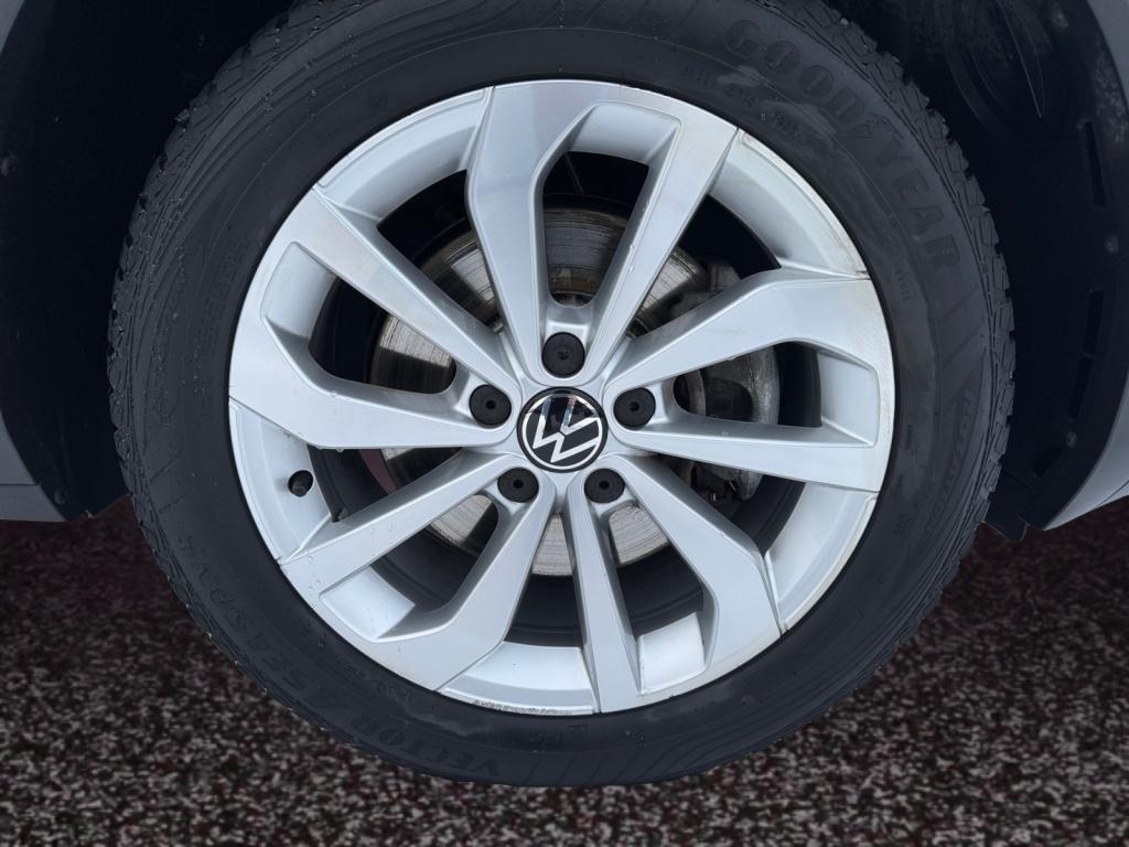 T-Roc 2.0 TDI Style DSG NAVI+SHZ+KAMERA+LED+ACC