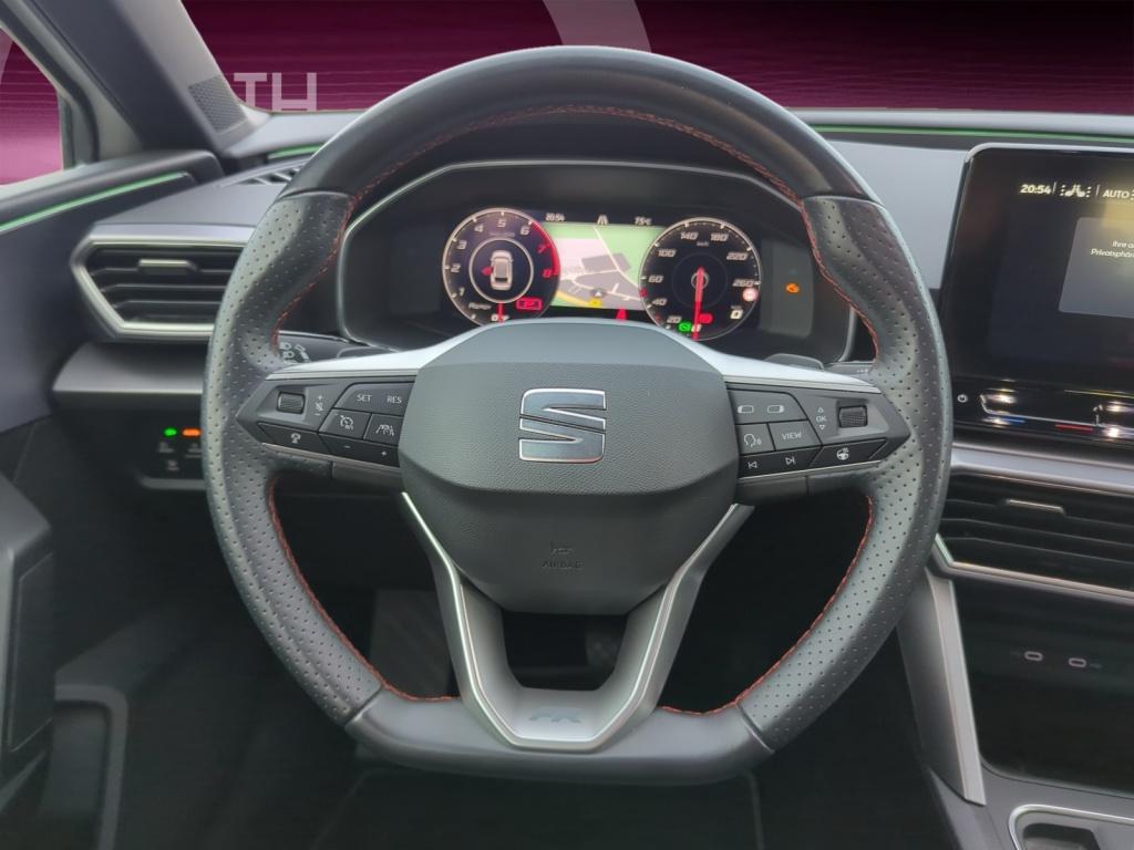 Leon SP 1.5 eTSI AUT. FR+NAVI+SHZ+LED+AHK+RFK LM