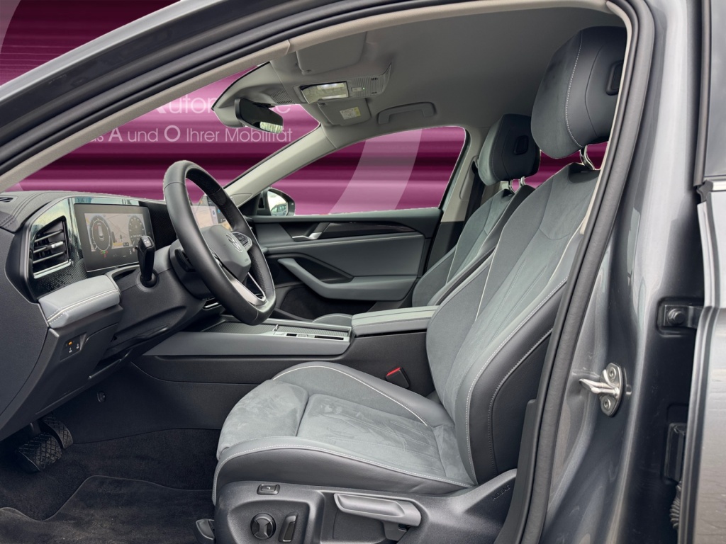 Passat 1.5 eTSI Business NAVI+SHZ+ACC+LED+RFK LM