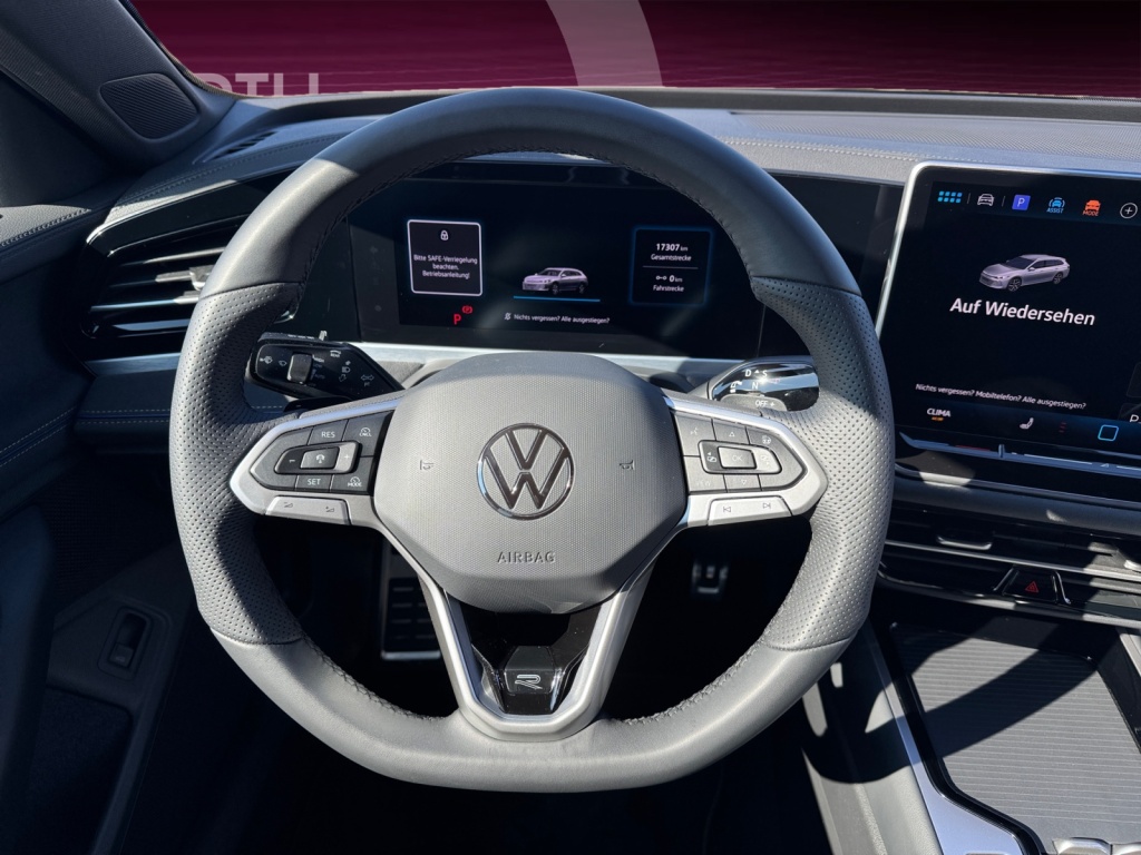 Passat 2.0 TDI R-Line NAVI+MATRIX+IQ-DRIVE+ACC