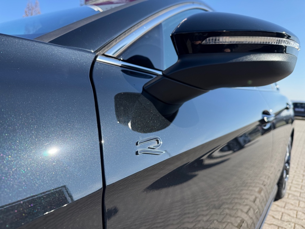 Passat 2.0 TDI R-Line NAVI+MATRIX+IQ-DRIVE+ACC