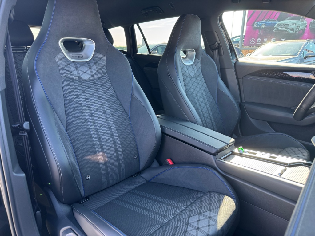 Passat 2.0 TDI R-Line NAVI+MATRIX+IQ-DRIVE+ACC