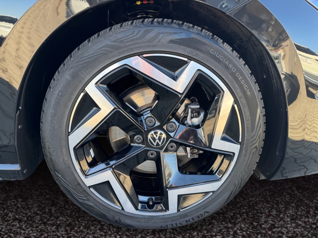 Passat 2.0 TDI R-Line NAVI+MATRIX+IQ-DRIVE+ACC