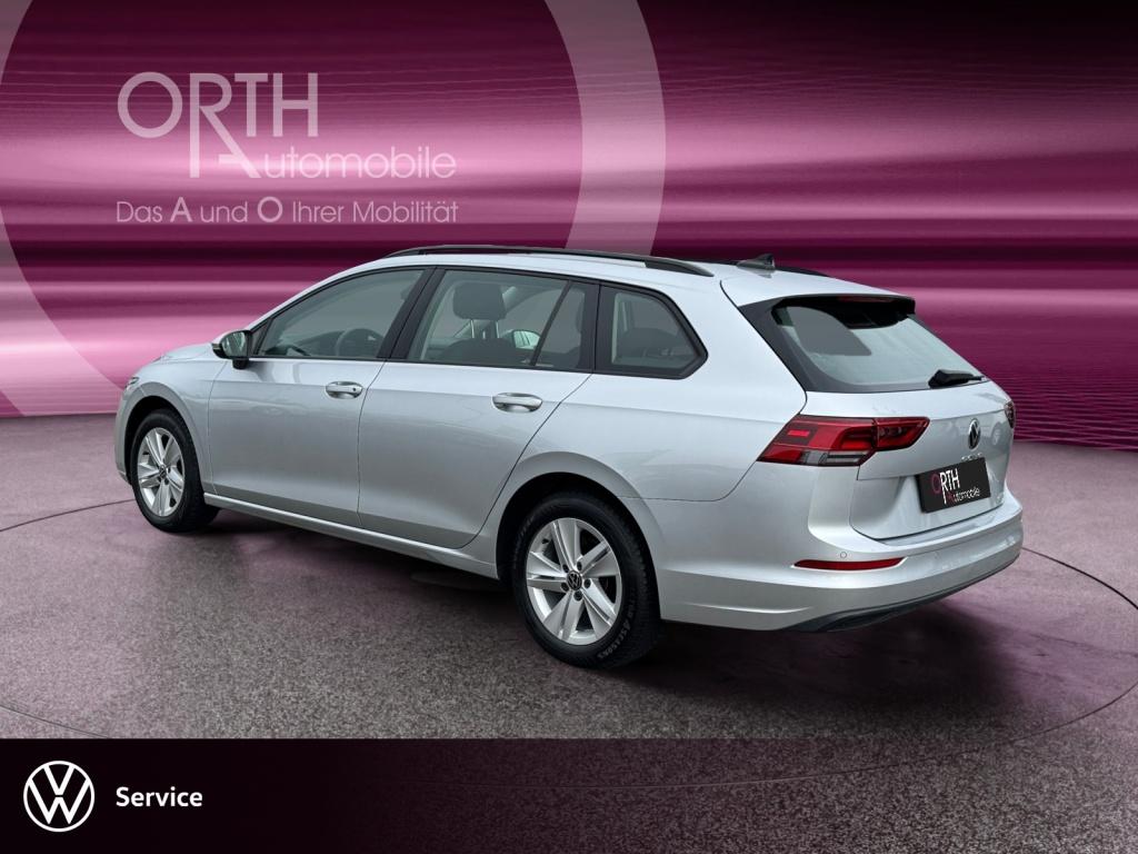 Golf VIII 1.5 eTSI Life DSG+AHK+ACC+NAVI+LED+PDC