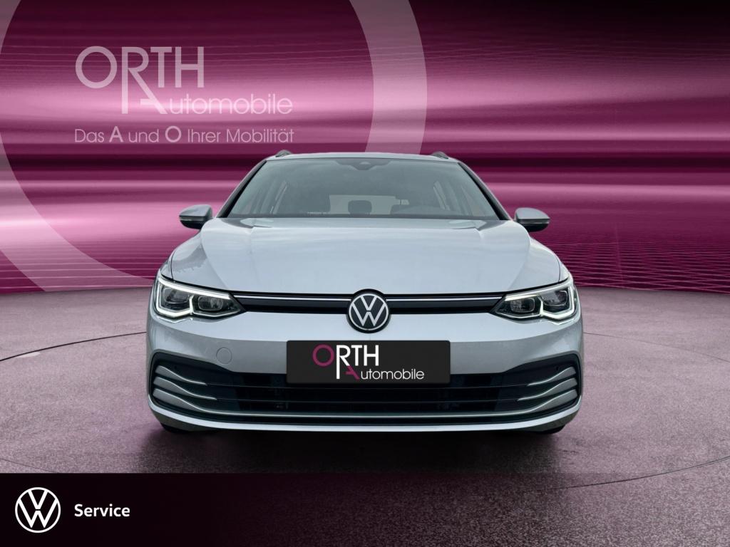 Golf VIII 1.5 eTSI Life DSG+AHK+ACC+NAVI+LED+PDC